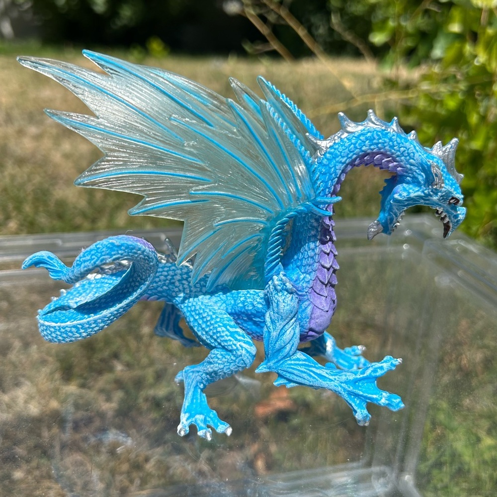 Blue dragon - Picture 4 of 5